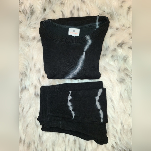 Sundry oversized sweatshirt and yoga pants size 0 sets. - Picture 3 of 9